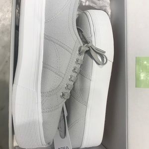 Brand New Light Gray Supergas